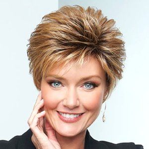 Elegant Short Brown Wig for Women